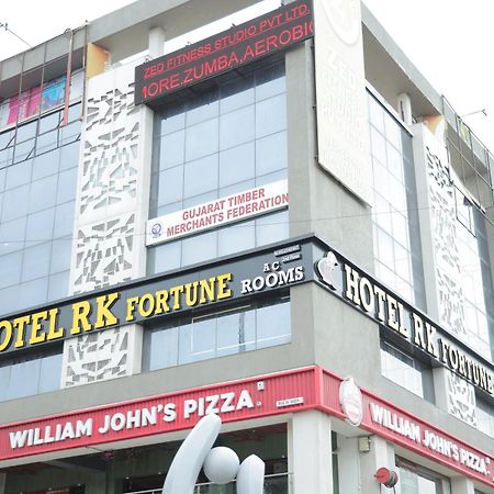 Hotel Rk Fortune Ahmadabad Zewnętrze zdjęcie