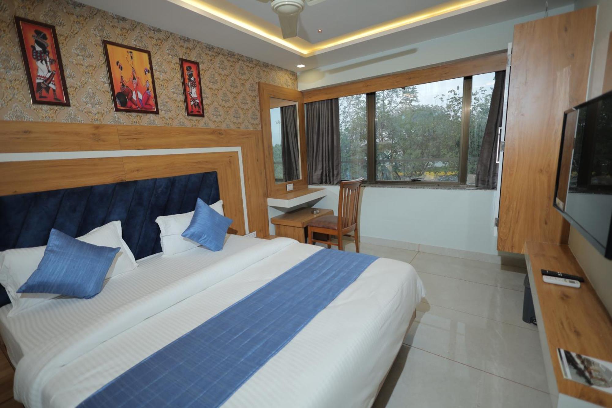 Hotel Rk Fortune Ahmadabad Zewnętrze zdjęcie